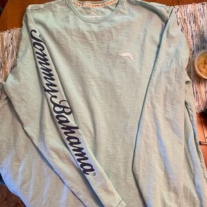 Men’s Tommy Bahama long sleeve T-shirt